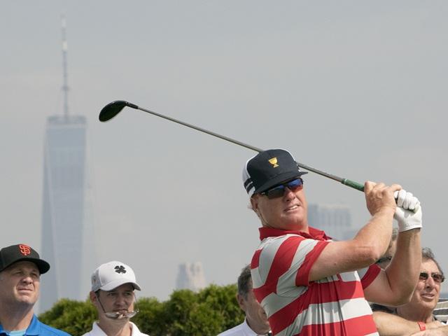 Charley Hoffman practicing ahead of the Presidents Cup